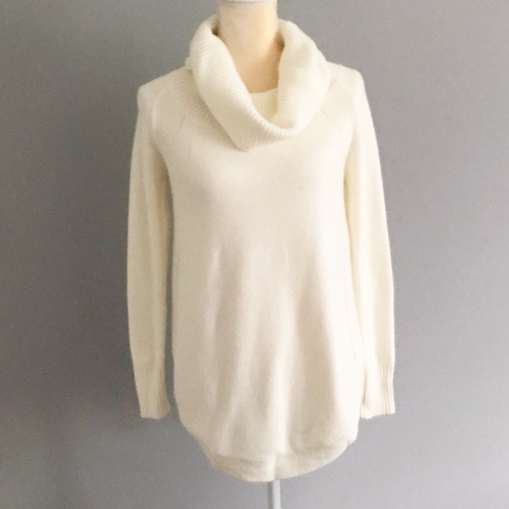 Moth By Anthropologie Brenta Cowl - image 2